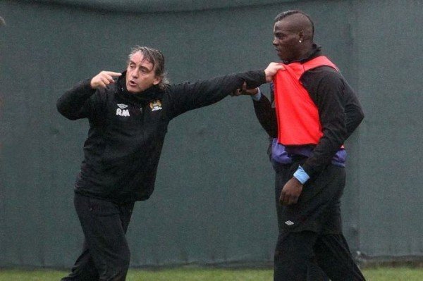 Mario Balotelli training ground bust-up 1-1516321